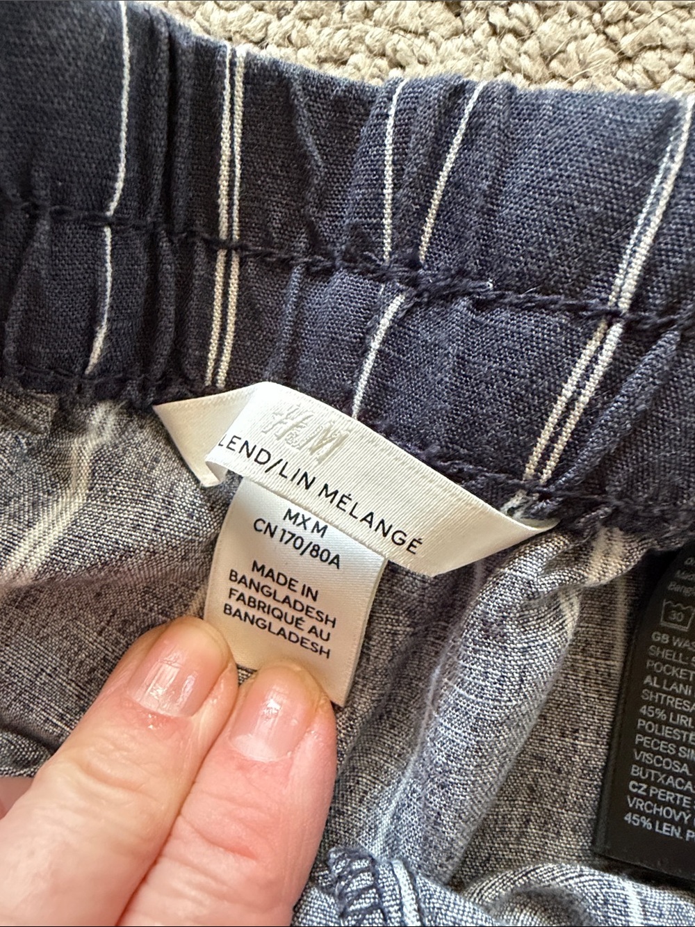 H&M Navy Blue Vertical Stripe Wide-Leg Drawstring Linen Blend Pants - Picture 9 of 9
